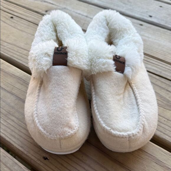 NWT Coface Women’s Size 7 Cream Beige Knit Slippers House Shoes Slip On - Picture 4 of 14